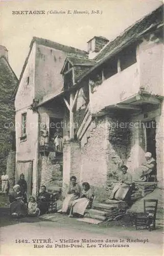 AK / Ansichtskarte Vitre  RENNES 35 Ille-et-Vilaine Vieilles Maisons dans le Rachapt Les Tricoteuses