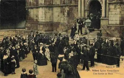 AK / Ansichtskarte Vitre  RENNES 35 Ille-et-Vilaine Eglise Notre Dame Une Sortie de Noce