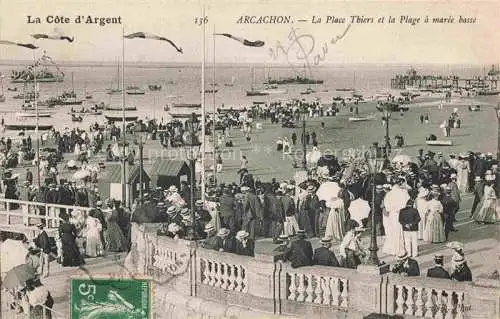AK / Ansichtskarte ARCACHON 33 Gironde La Place Thiers et la Plage a maree basse