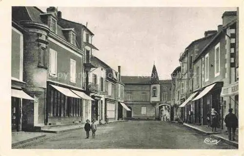 AK / Ansichtskarte St-Astier Perigueux 24 Dordogne Place Gambetta