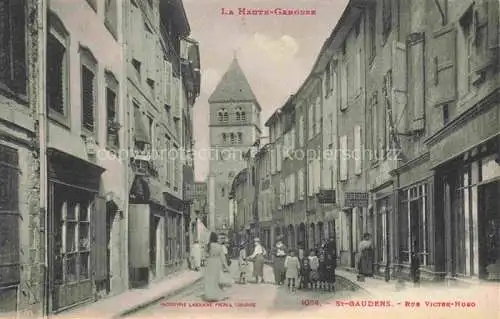 AK / Ansichtskarte St-Gaudens Saint-Gaudens 31 Haute-Garonne Rue Victor Hugo