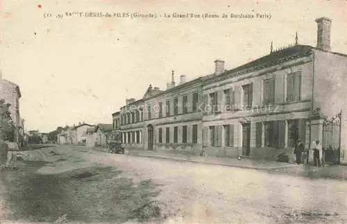 AK / Ansichtskarte Saint-Denis-de-Pile La Grande Rue