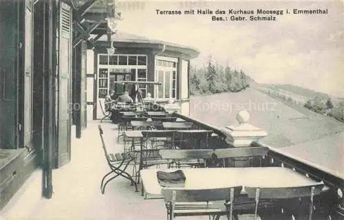 AK / Ansichtskarte Moosegg Lauperswil Emmental Signau BE Terrasse mit Halle des Kurhauses