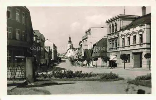 AK / Ansichtskarte Neustadt an der Mettau Nove Mesto nad Metuji CZ Haupstrasse Blick zur Kirche