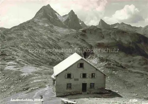 AK / Ansichtskarte Leutkircherhuette 2251m St Anton Arlberg Tirol AT Panorama