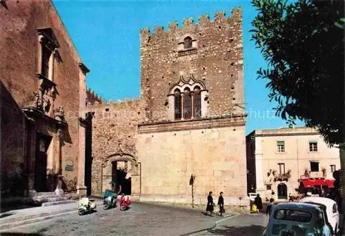 AK / Ansichtskarte Taormina Sicilia IT Palazzo Corvaia