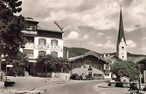 AK / Ansichtskarte GARMISCH-PARTENKIRCHEN Ortspartie mit Kirche