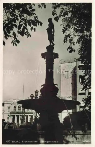 AK / Ansichtskarte GoeTEBORG Sweden Brunnssparken Soeningskvinnan