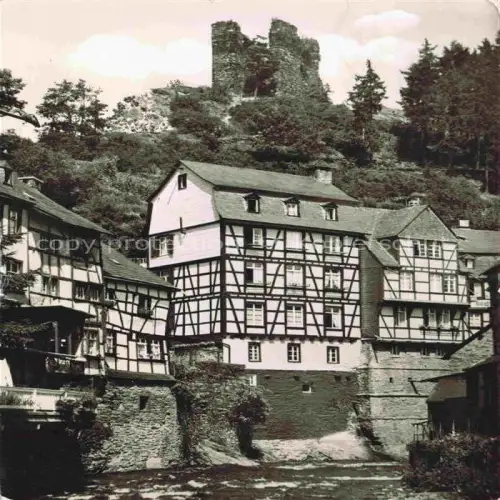 AK / Ansichtskarte Monschau Haller Ruine Fachwerkhaeuser
