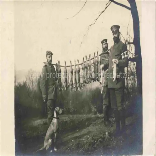 AK / Ansichtskarte Jagd Chasse Hunting Soldaten Hund 