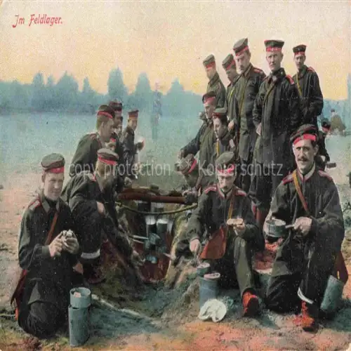 AK / Ansichtskarte Feldkueche Field Kitchen Cuisne Mobile Cucina da Campo Militaria Soldaten