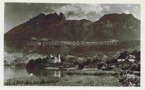 AK / Ansichtskarte ANNECY 74 Haute-Savoie Les dents de Lanfan et le chateau de Duingt