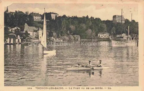 AK / Ansichtskarte Thonon-les-Bains 74 Haute-Savoie Le Port vu de la Jetee