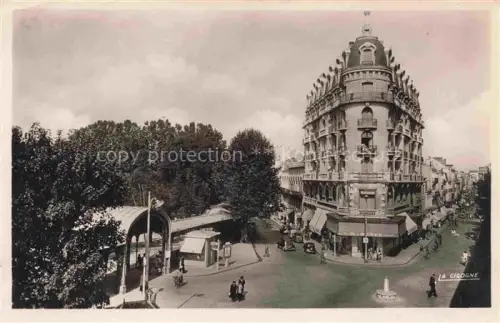 AK / Ansichtskarte VICHY 03 Allier Vue sur les rues Clemenceau et President Wilson