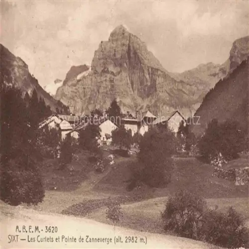 AK / Ansichtskarte Sixt-Fer-a-Cheval Bonneville 74 Haute-Savoie Les Curtets et Pointe de Zanneverge