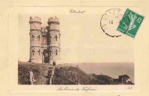 AK / Ansichtskarte ETRETAT LE HAVRE 76 Seine-Maritime La Cour de Trefosse