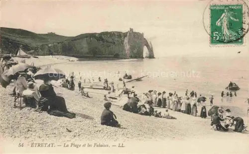 AK / Ansichtskarte ETRETAT LE HAVRE 76 Seine-Maritime La Plage et les Falaises