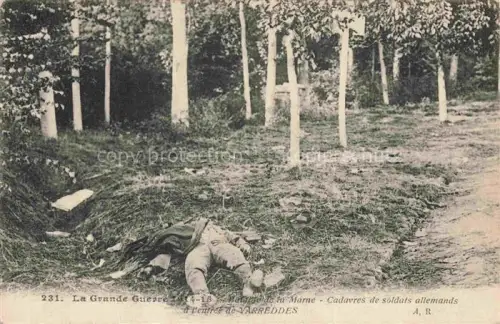 AK / Ansichtskarte Varreddes MEAUX 77 Seine-et-Marne Cadavres de soldat allemands 