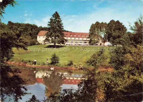 AK / Ansichtskarte BAD SALZUFLEN Lippe NRW Hotel Schwaghof Partie am Wasser