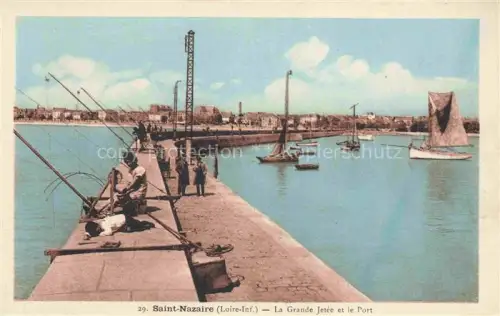 AK / Ansichtskarte SAINT-NAZAIRE  ST-NAZAIRE 44 Loire-Atlantique La Grande Jetee et le Port