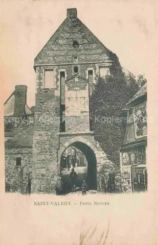 AK / Ansichtskarte Saint-Valery-en-Caux St-Valery-en-Caux 76 Seine-Maritime Porte Nevers