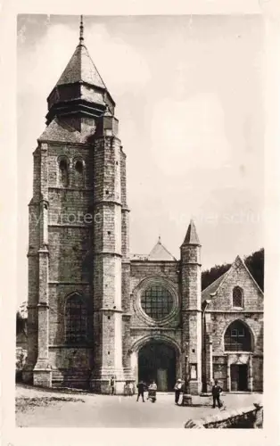 AK / Ansichtskarte St-Valery-en-Caux Saint-Valery-en-Caux DIEPPE 76 Seine-Maritime Eglise