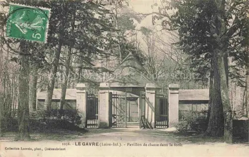AK / Ansichtskarte Le Gavre Chateaubriant 44 Loire-Atlantique Pavillon de chasse dans la foret
