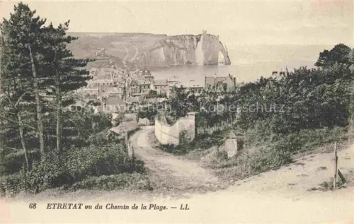 AK / Ansichtskarte ETRETAT LE HAVRE 76 Seine-Maritime vu du Chemin de la Plage