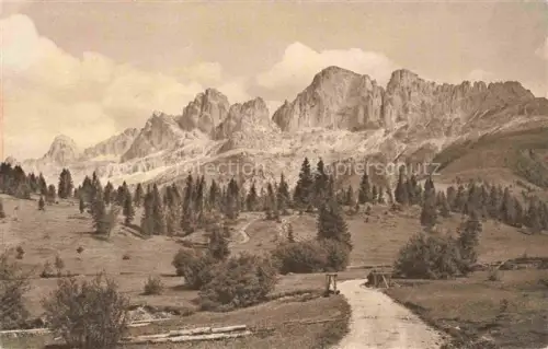 AK / Ansichtskarte Bozen  BOLZANO Suedtirol IT Rosengartengruppe Karersee Hotel
