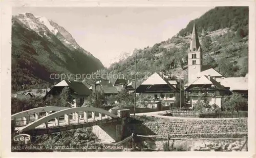 AK / Ansichtskarte Vallouise Briancon 05 Hautes-Alpes Vue d'ensemble et l'église