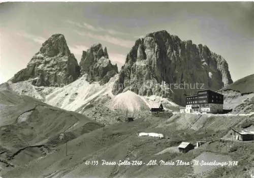 AK / Ansichtskarte Passo Sella 2240m Selva Val Gardena IT Alb Maria Flora Il Sassolungo