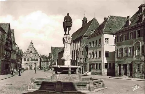 AK / Ansichtskarte Weissenburg  Bayern Kaiser-Ludwig-Brunnen Rathaus Karmeliterkirche
