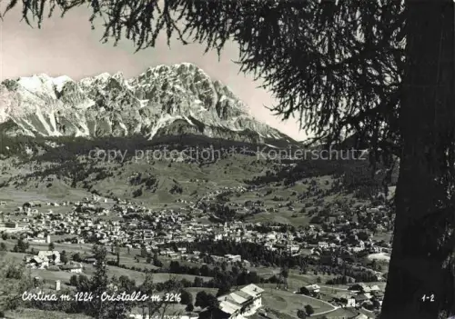 AK / Ansichtskarte Cortina d Ampezzo Veneto IT Panorama Blick gegen Cristallo Dolomiten