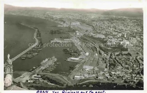 AK / Ansichtskarte ORAN Algerie Vue générale aérienne du port et Santa-Cruz