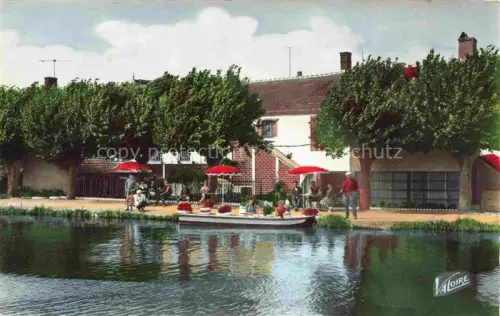 AK / Ansichtskarte Mennetou-sur-Cher Romorantin-Lanthenay 41 Loir-et-Cher Terrasse de l'Hôtel de Paris sur le canal du Berry