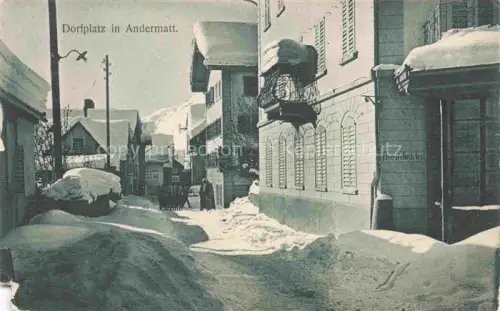AK / Ansichtskarte Andermatt UR Dorfplatz im Winter