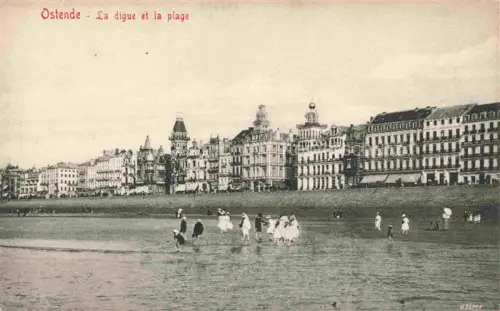 AK / Ansichtskarte OSTENDE Oostende West-Vlaanderen Belgie La digue et la plage