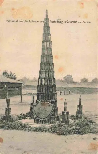 AK / Ansichtskarte Cavrelle ARRAS 62 Denkmal aus Blindgaenger ud Ausblaeser