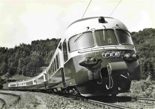 AK / Ansichtskarte Eisenbahn Railway Chemin de Fer Ferrovia-- Elektr. Trans Europ Express TEE II RAe 1051-1054