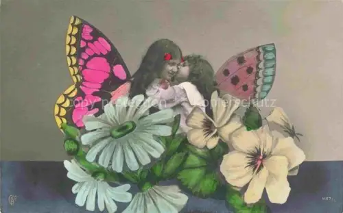 AK / Ansichtskarte Foto GLCo Nr. 1167/5 Schmetterling Maedchen Blumen 