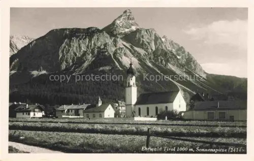 AK / Ansichtskarte Ehrwald Tirol AT mit Kirche und Sonnenspitze
