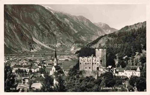 AK / Ansichtskarte Landeck  Tirol AT Panorama Schloss