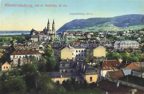 AK / Ansichtskarte Klosterneuburg Panorama mit Leopoldsberg