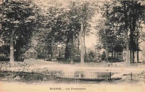 AK / Ansichtskarte ROANNE 42 Loire Les Promenades