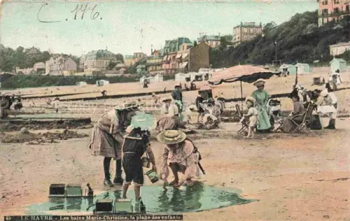 AK / Ansichtskarte LE HAVRE 76 Les bains Marie Christine La plage des enfants