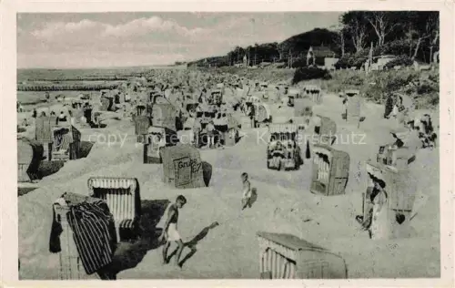 AK / Ansichtskarte Graal-Mueritz Ostseebad Strand