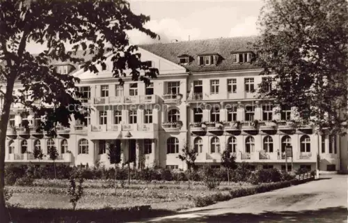 AK / Ansichtskarte KueHLUNGSBORN Ostseebad FDGB Erholungsheim Georgi Dimitroff