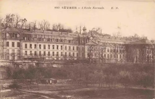 AK / Ansichtskarte Sevres Boulogne-Billancourt 92 Hauts-de-Seine L'Ecole Normale
