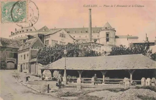 AK / Ansichtskarte Gaillon LES ANDELYS 27 Eure Place de l'Abreuvoir et le château