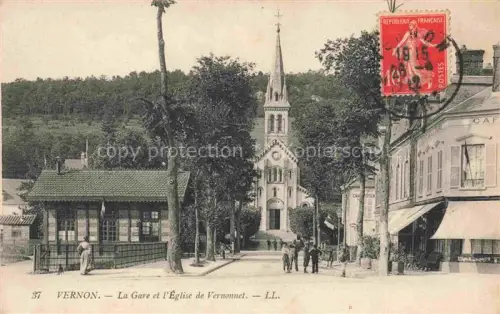 AK / Ansichtskarte Vernon  Evreux 27 Eure La gare et l'Eglise de Vernonnet